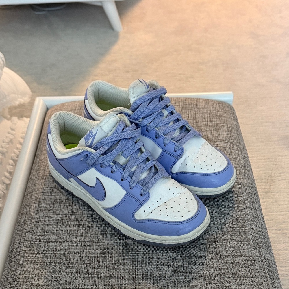 Nike Lavender and White Low-Top Sneakers